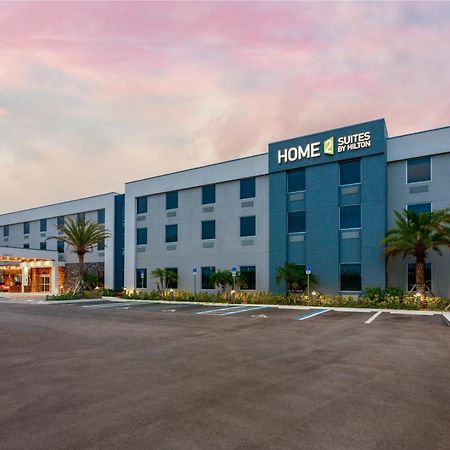 Home2 Suites By Hilton Vero Beach I-95 West Vero Corridor ภายนอก รูปภาพ